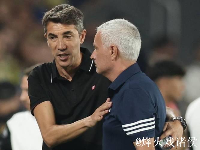 首胜！穆里尼奥击败欧洲四冠王，皇马决定欧冠成